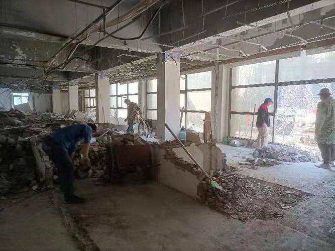 拆砸項(xiàng)目